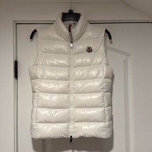 New Without Tags Moncler Vest White